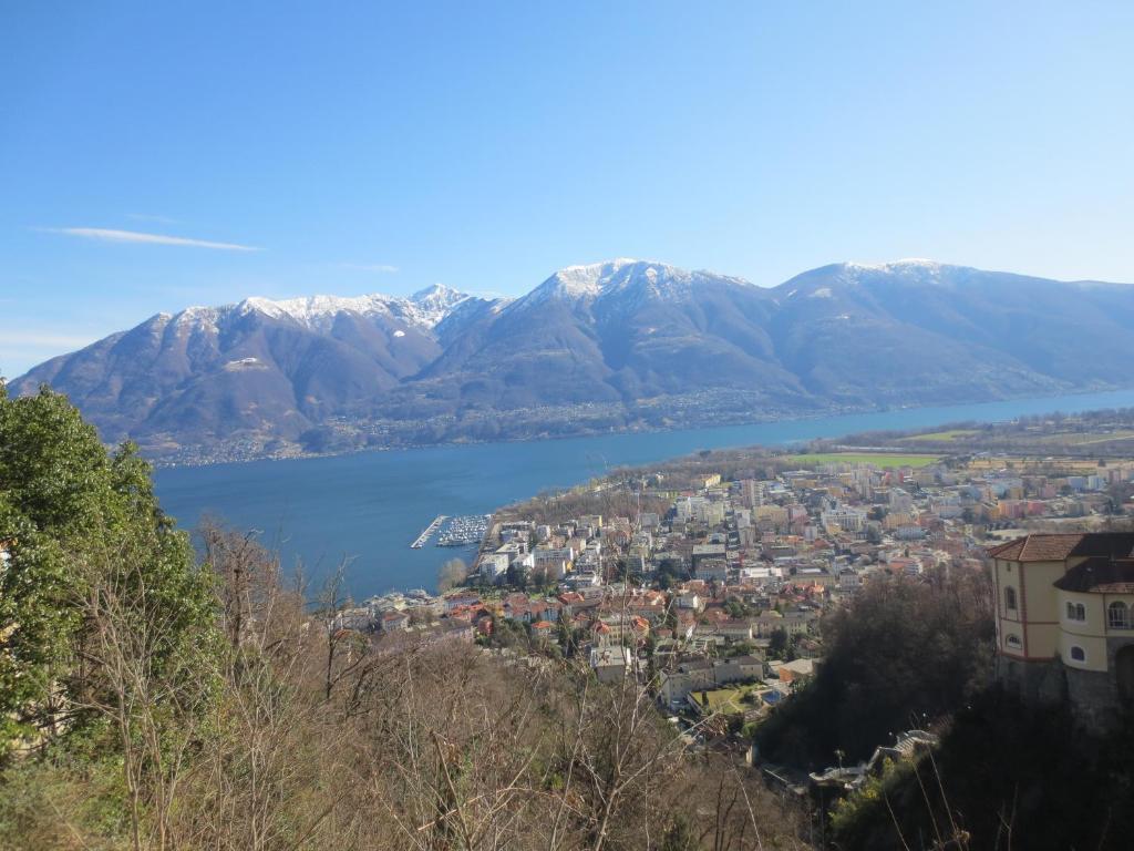 Casa Rabissale Apartman Locarno Szoba fotó